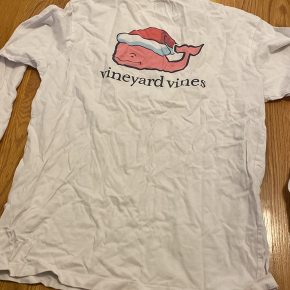 Vineyard vines long sleeve T shirts - Picture 2 of 4